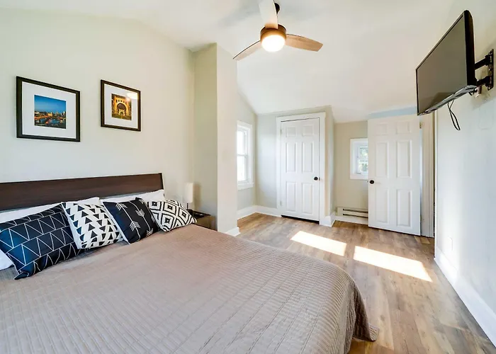 Apartment Bright Apt, Walk To Grandview Ave! *